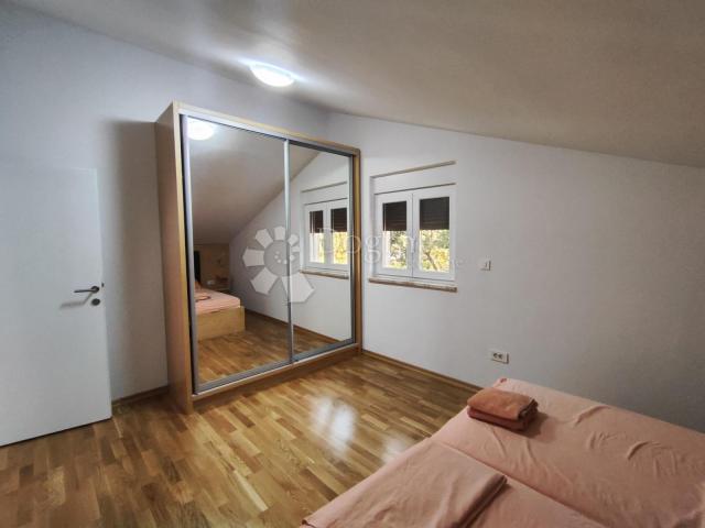 Apartment Njivice, Omišalj, 80m2