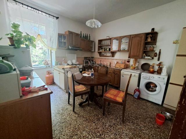 Wohnung Veli vrh, Pula, 84,09m2