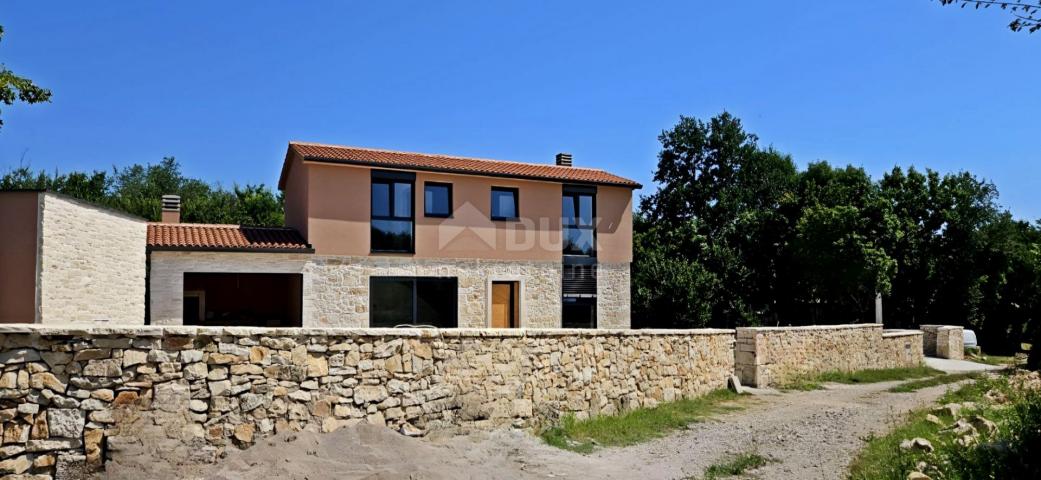 ISTRIA, LABIN - Immaculate stone house with swimming pool