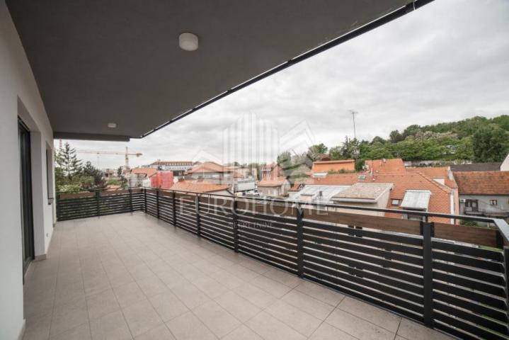 Flat Britanac, Gornji Grad - Medveščak, 70m2