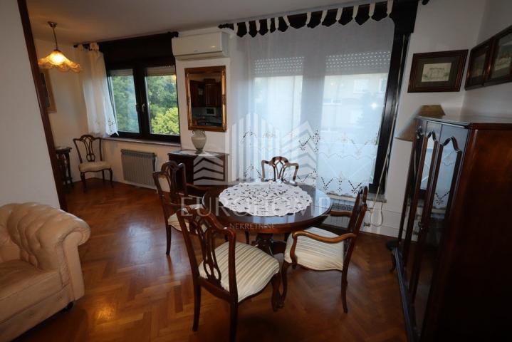 Flat Maksimir, 55m2