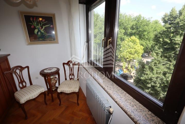 Flat Maksimir, 55m2