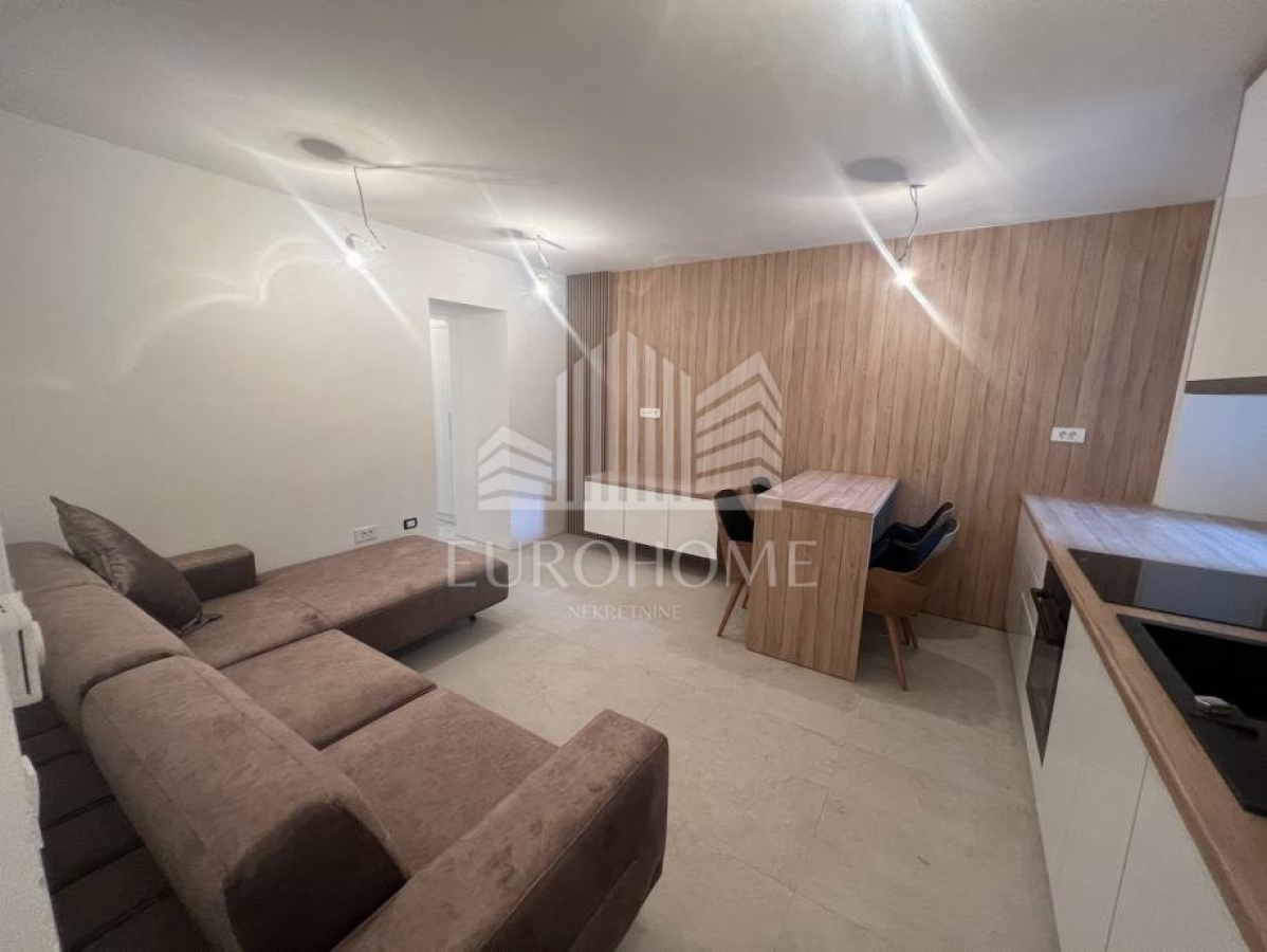 Flat Centar, Gornji Grad - Medveščak, 50m2