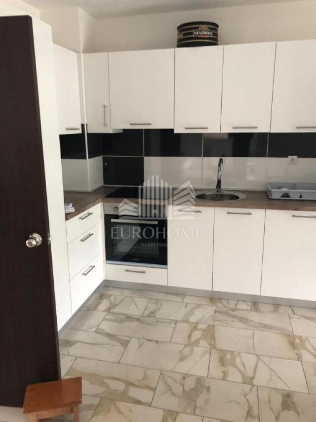 Flat Ježdovec, Zagreb - Okolica, 180m2