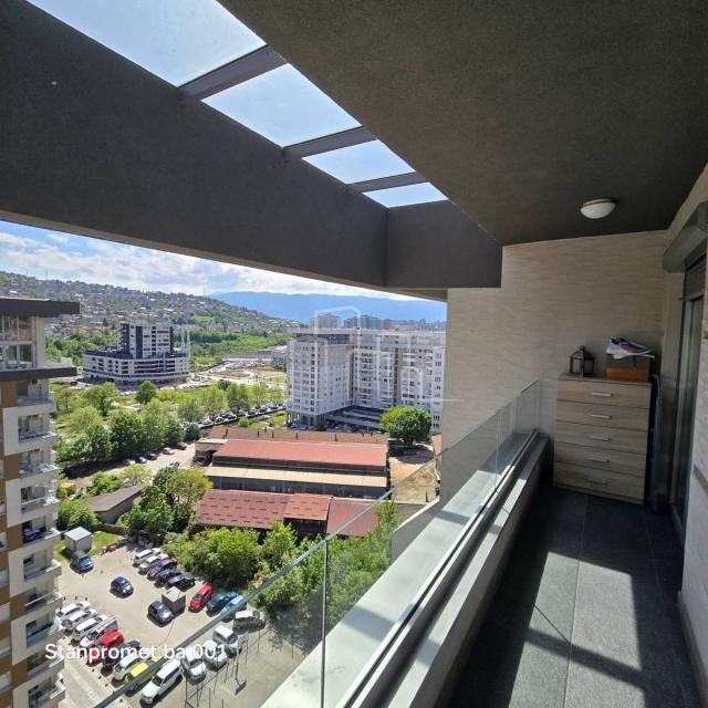 Penthouse trosoban stan Nova Otoka Sarajevo NAJAM