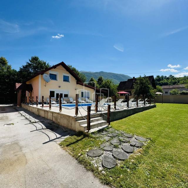 Luxusvilla mit Pool im Osten von Sarajevo zu vermieten