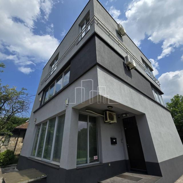 Commercial residential building Podlugovi for sale or rent