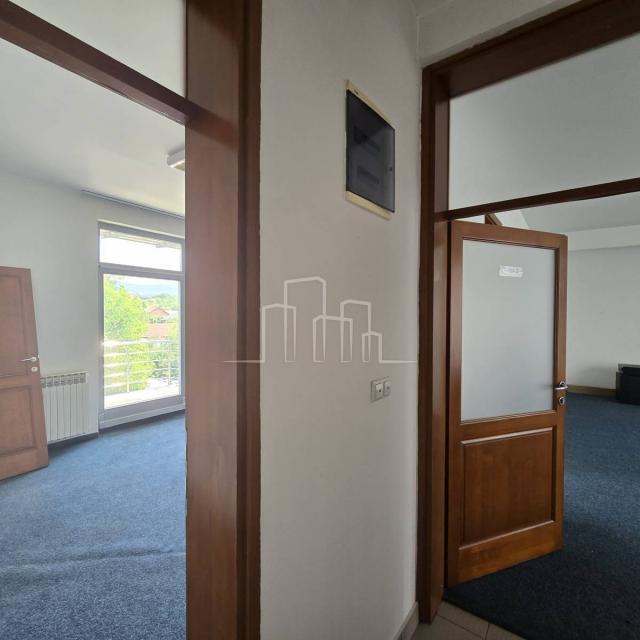 Commercial residential building Podlugovi for sale or rent