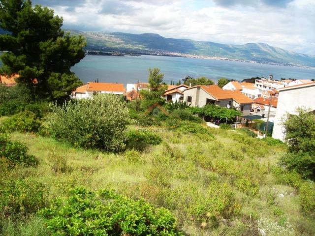 Trogir - građevinsko zemljište u Mastrinki 1514m2