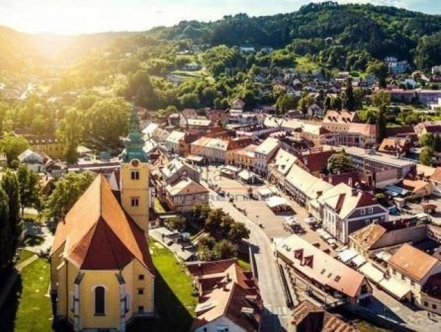 Samobor - INTERESANTNO!!! stambeno poslovna kuća