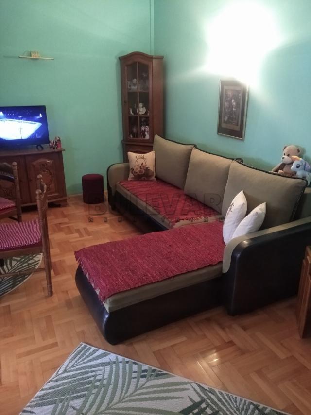 Na prodaju garsonjera, Čair, 26m2