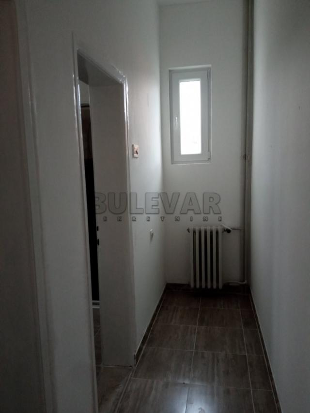 Stambeno poslovni objekat, Korićani, Kragujevac, površina 343 m2, plac 489 m2