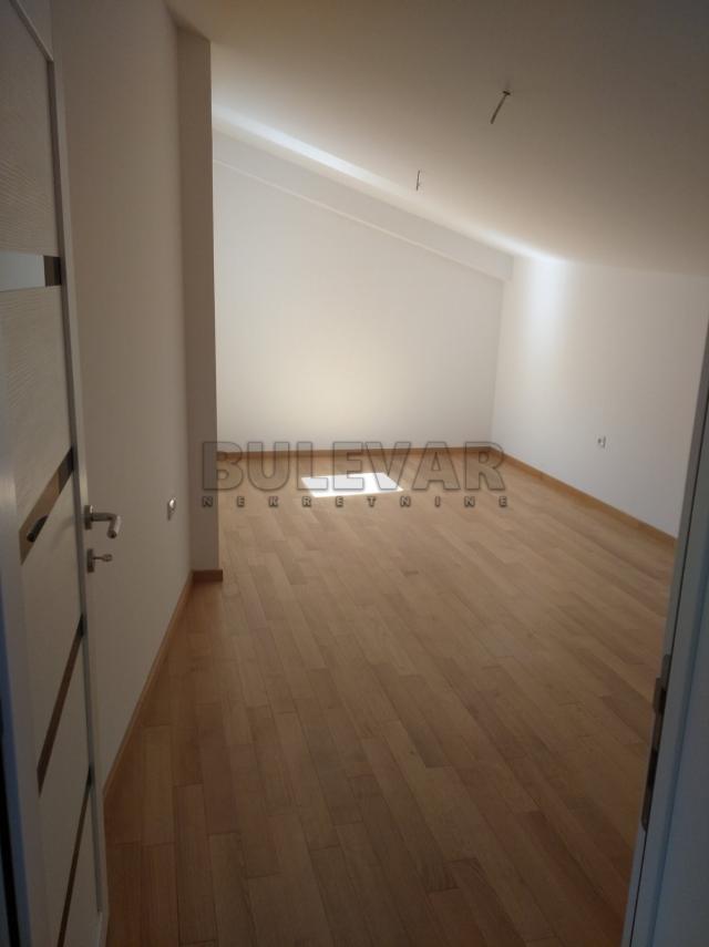 Novogradnja Centar, 4. 0 stan  131 m2