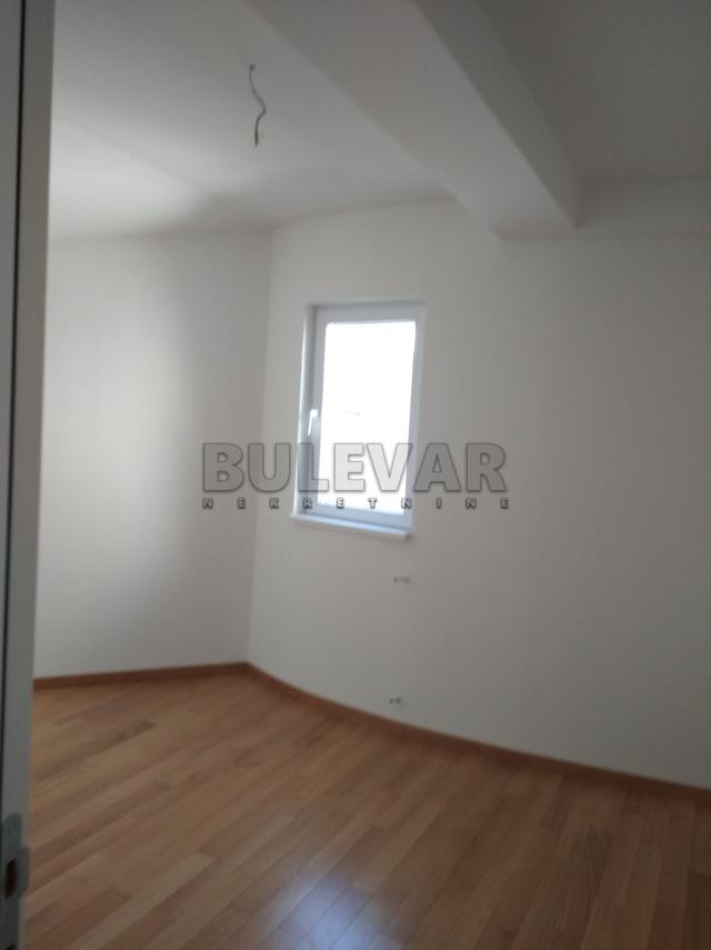 Novogradnja Centar, 4. 0 stan  131 m2