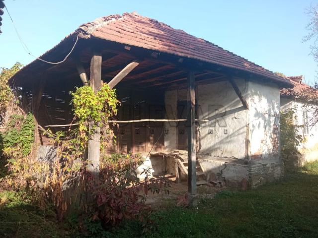 Boboviste, pomocni objekti, plac1614 m2