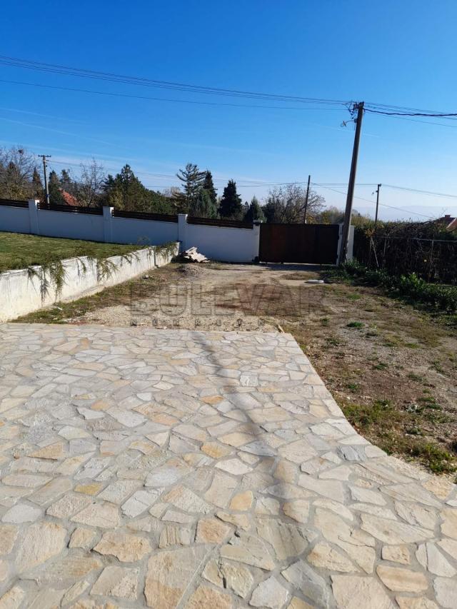 Luks kuća u Drači, 110 m2 plus 20m2 letnjikovac