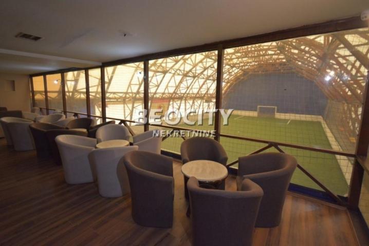 Čukarica, Sremčica, Obrenovacka , 2. 0, 800m2, 130000EUR Balon za fudbal 