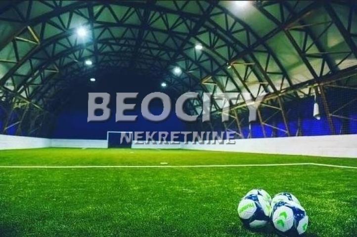 Čukarica, Sremčica, Obrenovacka , 2. 0, 800m2, 130000EUR Balon za fudbal 