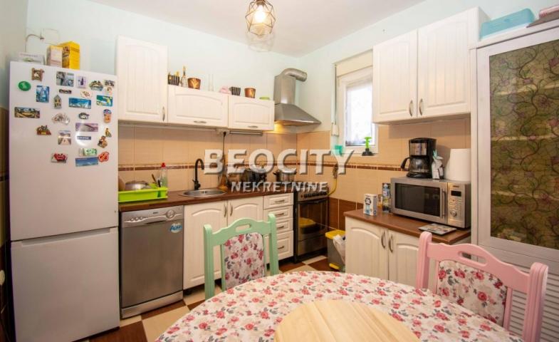 Rakovica, Petlovo brdo, Omladinsko šetalište, 3. 5, 115m2, 175000EUR