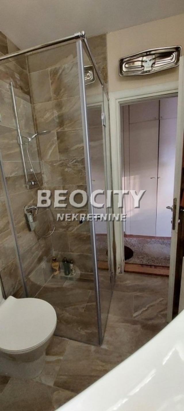 Rakovica, Kanarevo brdo, Borska , 1. 5, 42m2, 101000EUR