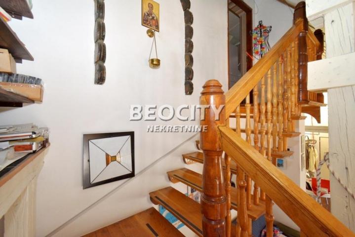 Stari grad, Knez Mihailova, Cara Uroša, 3. 0, 110m2, 330000EUR