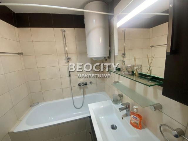 Voždovac, Stepa Stepanović, Generala Ljubomira Milića, 3. 0, 67m2, 900EUR