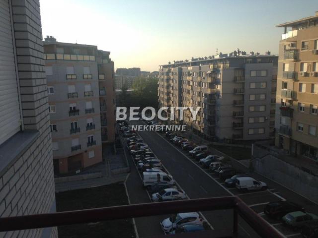 Voždovac, Stepa Stepanović, Generala Ljubomira Milića, 3. 0, 67m2, 900EUR