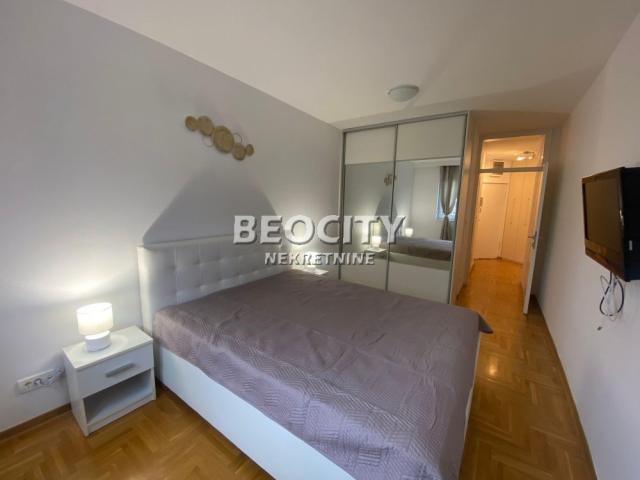 Voždovac, Stepa Stepanović, Generala Ljubomira Milića, 3. 0, 67m2, 900EUR