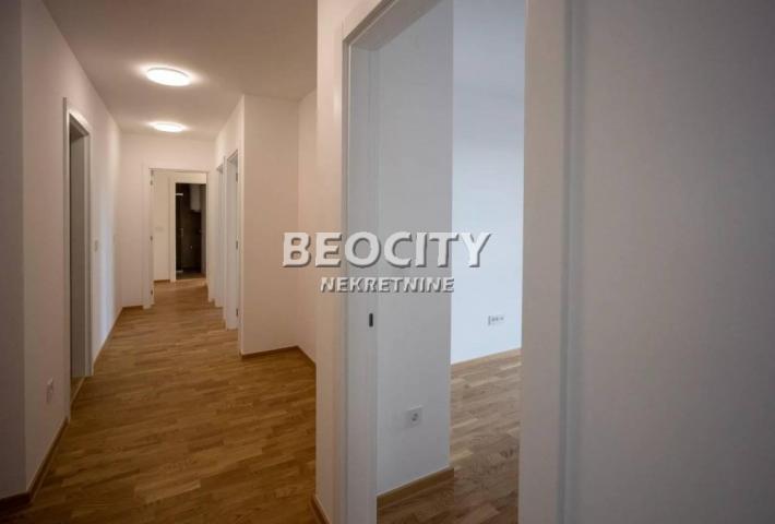 Novi Sad, Grbavica, Bulevar Cara Lazara, 5. 0, 105m2, 274066EUR