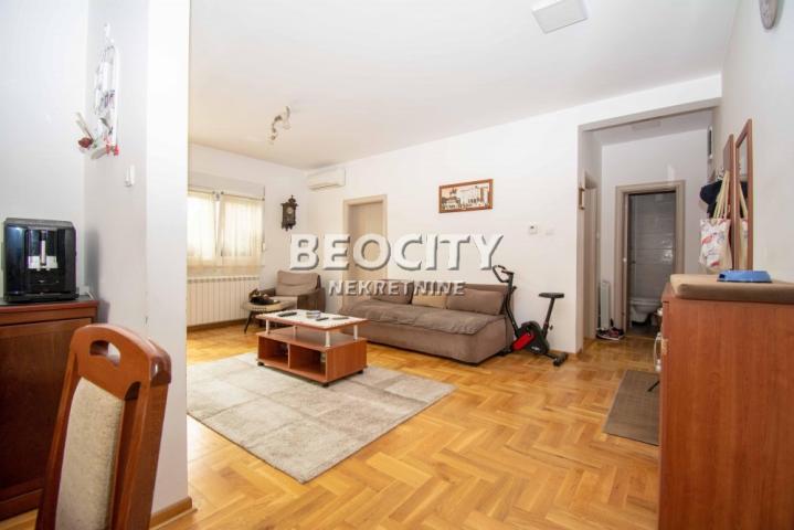 Zemun, Gornji grad, Pregrevica, 2. 5, 65m2, 168880EUR Top lokacija 