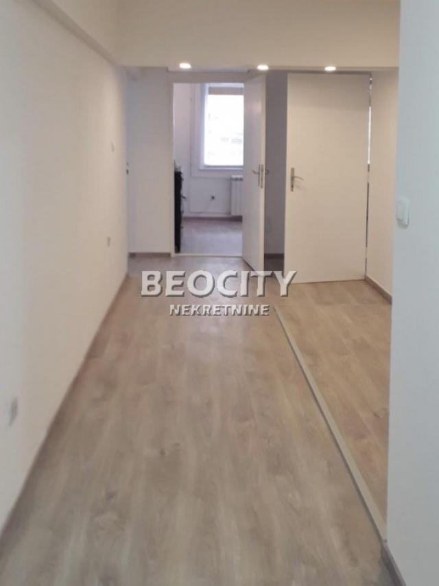 Vračar, Slavija, , 4. 0, 81m2, 1200EUR