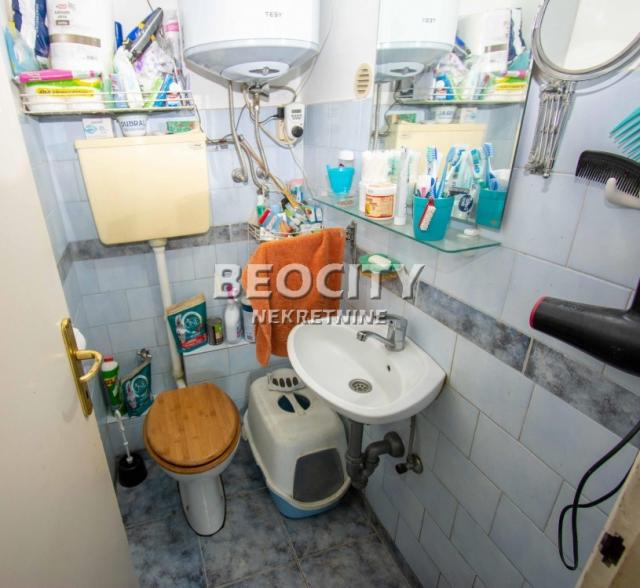 Novi Beograd, Blok 38, Bulevar Arsenija Čarnojevića, 3. 5, 86m2, 220000EUR