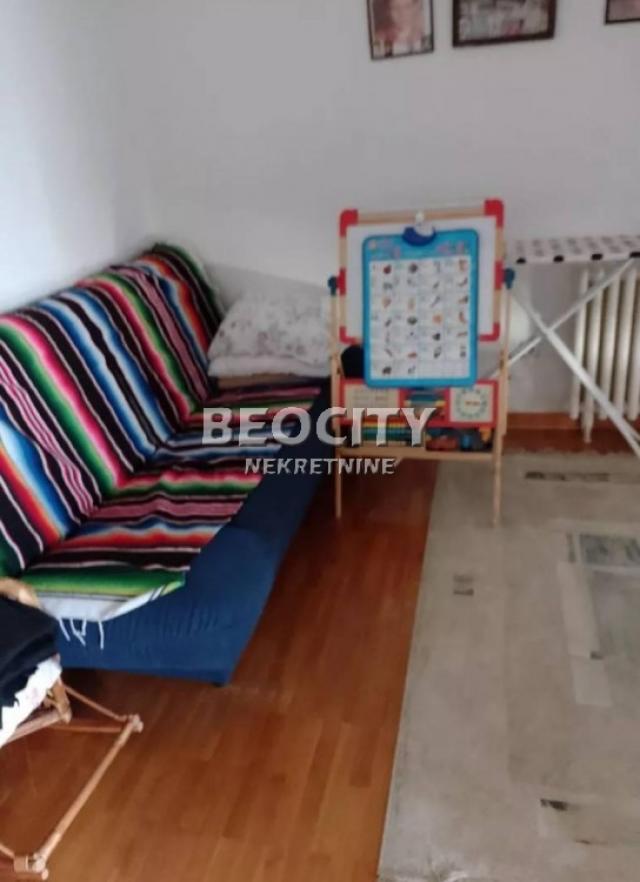 Novi Sad, Centar, Pap Pavla, 4. 0, 151m2, 210000EUR