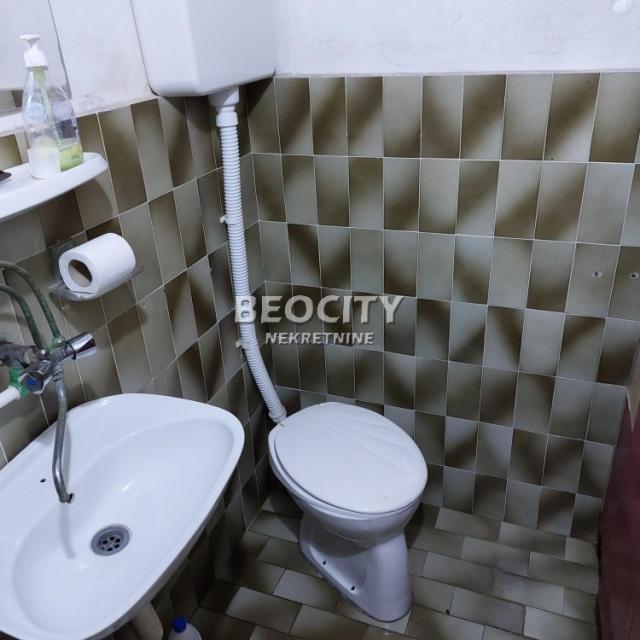 Zemun, Gornji grad, Karlovačka, 1. 0, 28m2, 55000EUR