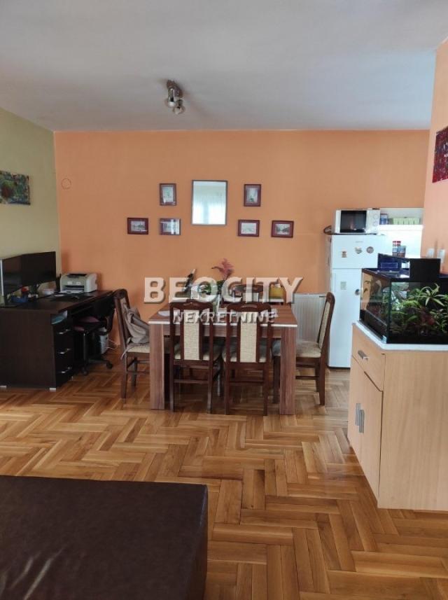 Novi Sad, Rotkvarija, Lukijana Mušickog, 2. 5, 72m2, 170000EUR