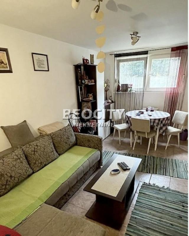 Novi Sad, Bulevar Evrope, Bulevar Evrope , 1. 5, 35m2, 65000EUR