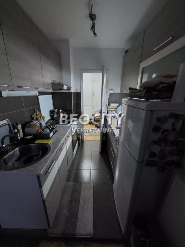 Voždovac, Braće Jerković, Jovana Bijelića, 2. 0, 49m2, 142000EUR