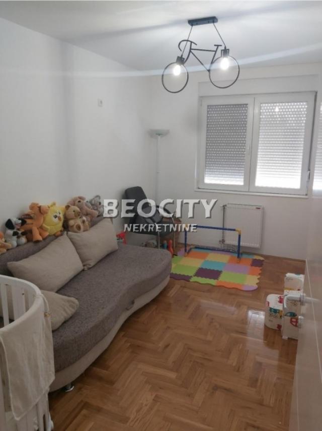 Novi Sad, Telep, Bulevar Patrijarha Pavla, 3. 0, 61m2, 143000EUR