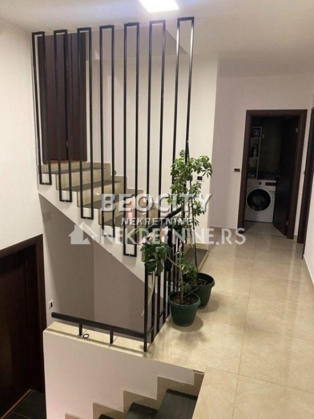 Rakovica, Petlovo brdo, Baš čelika, 4. 0, 128m2, 139000EUR