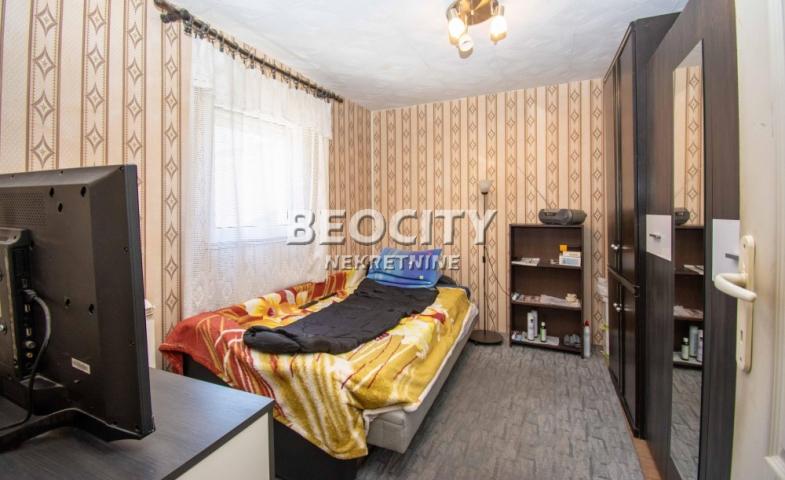 Rakovica, Petlovo brdo, Omladinsko šetalište, 4. 0, 91m2, 120000EUR