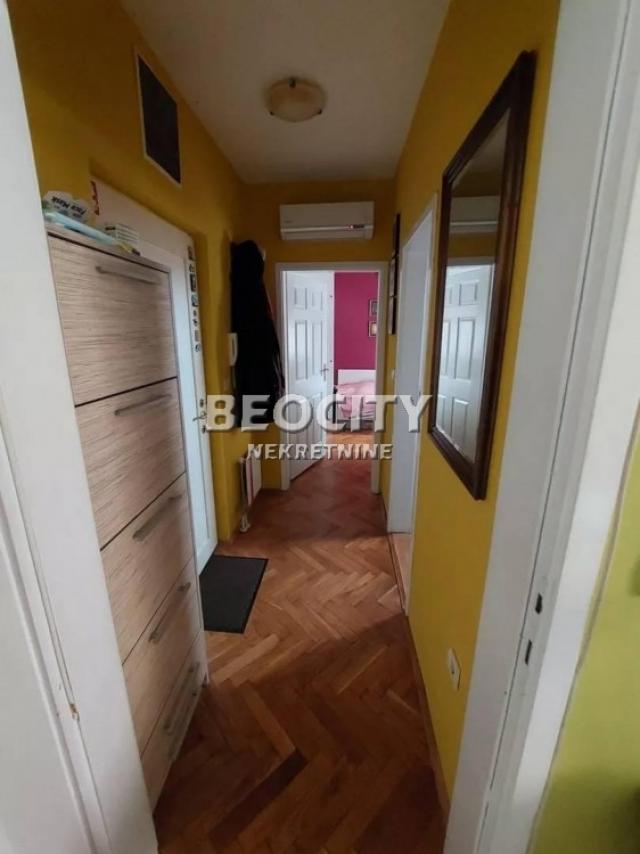 Novi Sad, Grbavica, Đorđa Servickog, 1. 5, 27m2, 93150EUR