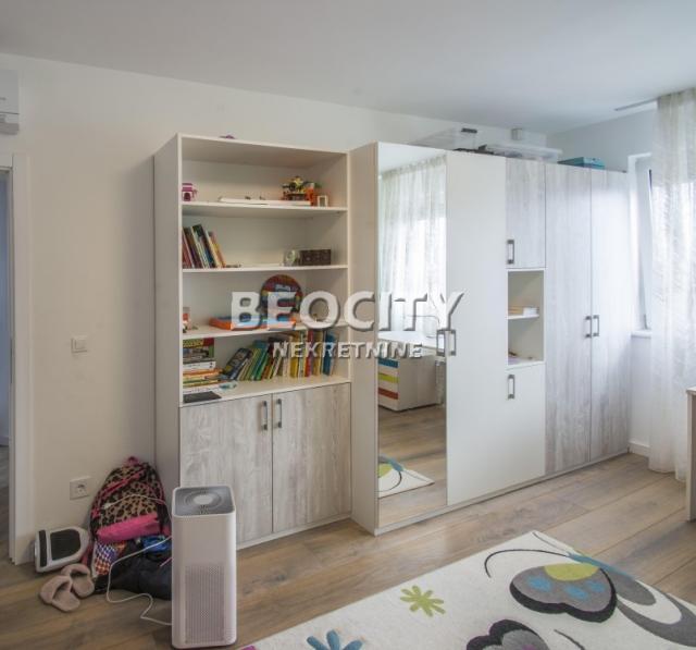 Novi Beograd, YUBC, Bulevar Mihajla Pupina, 5. 0, 160m2, 499000EUR