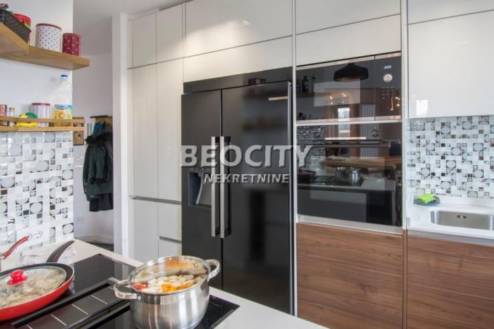 Novi Beograd, YUBC, Bulevar Mihajla Pupina, 5. 0, 160m2, 499000EUR