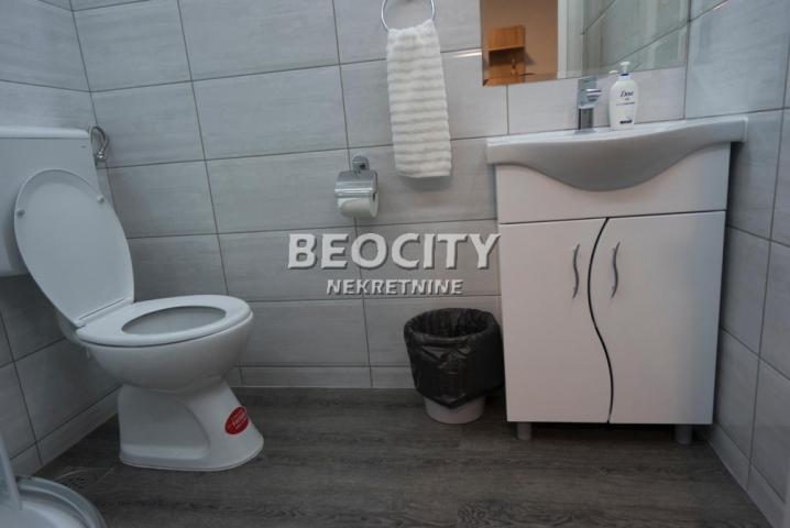 Novi Beograd, Blok 45, Savski kej, 5. 0, 340m2, 250000EUR