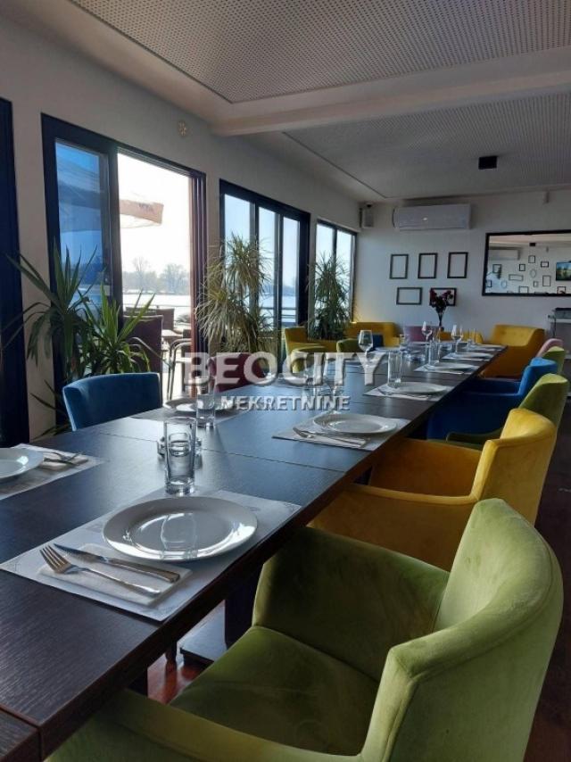 Novi Beograd, Blok 45, Savski kej, 5. 0, 340m2, 250000EUR