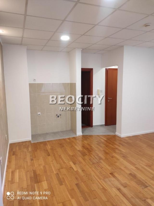 Novi Sad, Bulevar Oslobođenja, Augusta Cesarca, 0. 5, 29m2, 79950EUR