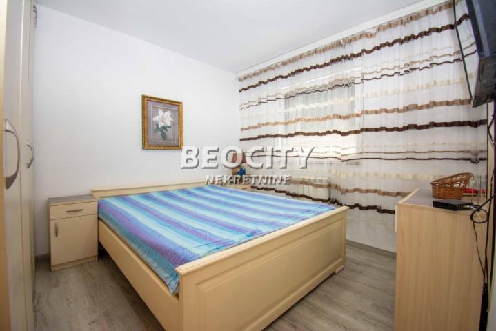 Rakovica, Vidikovac, Veljka Ramadanovića, 3. 0, 75m2, 150000EUR