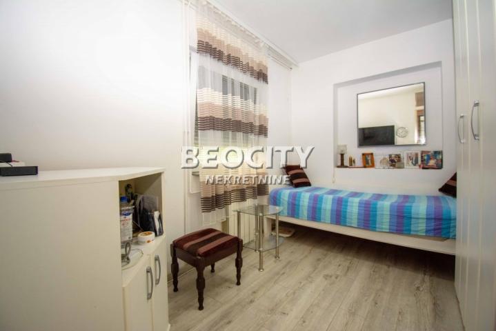 Rakovica, Vidikovac, Veljka Ramadanovića, 3. 0, 75m2, 150000EUR