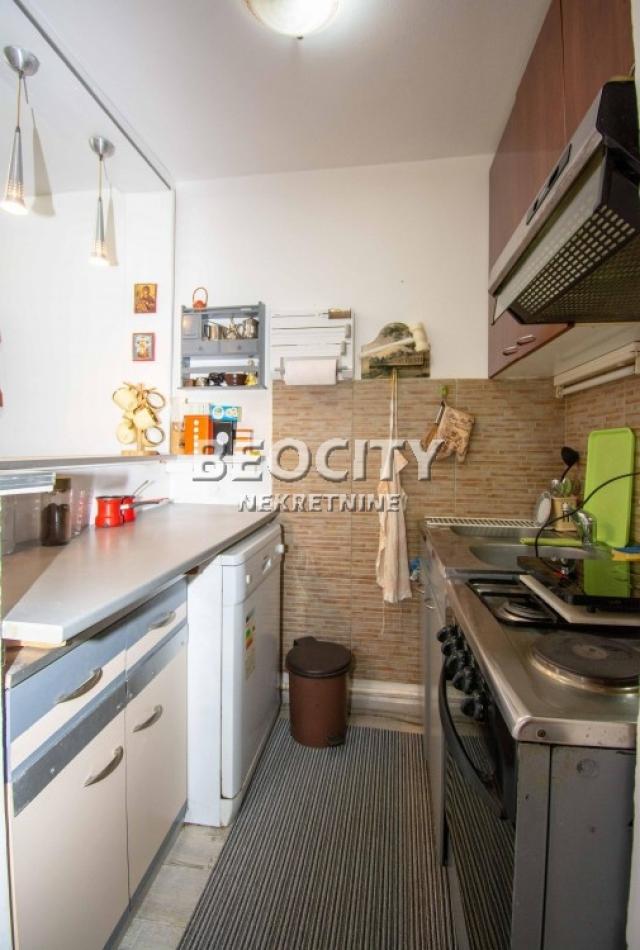 Rakovica, Vidikovac, Veljka Ramadanovića, 3. 0, 75m2, 150000EUR