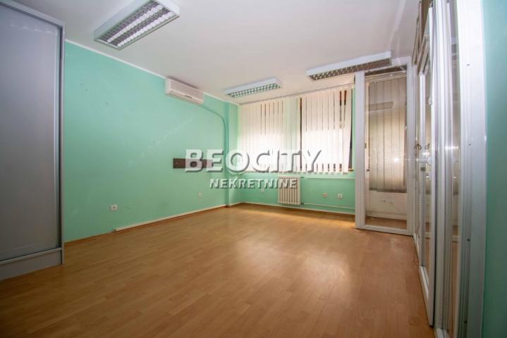 Voždovac, Ustanička, Ustanička, 0. 5, 31m2, 80000EUR